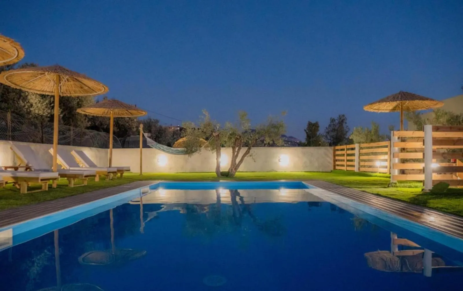 Amfithea Villa location
